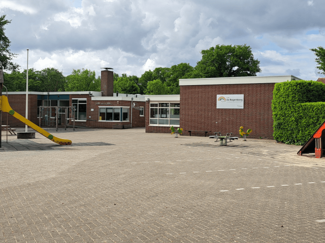 BijdeHandjes BSO Doornspijk buiten speelplein